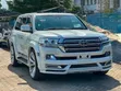 Toyota Land Cruiser 4.6 V8 ZX 2018 Pearl - 2