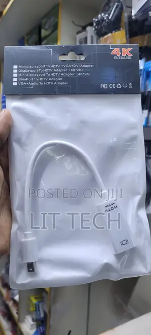 DisplayPort to HDMI Adapter