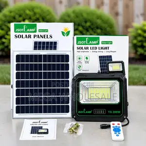 200W Solar Powered Outdoor Security LED Flood Light