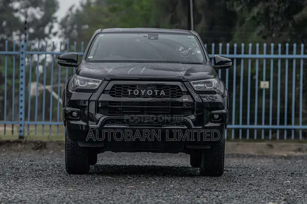 2022 Toyota Hilux GR Sport - 1