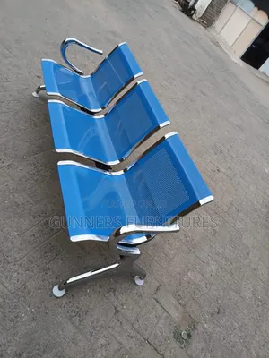 Blue 3-Link Waiting Bench