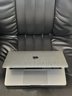 Apple MacBook Air 2019 13" Intel Core i5 8GB RAM 128GB SSD