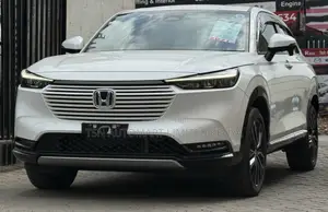 Honda Vezel 1.5 2WD Hybrid 2021 Pearl