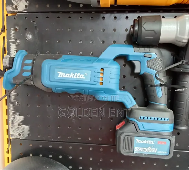 Makita Cordless Reciprocating Saw 88V - 1