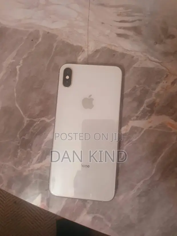 Apple iPhone XS Max 256GB White (Used) - 1