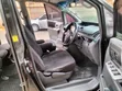Toyota Voxy 2010 - 4