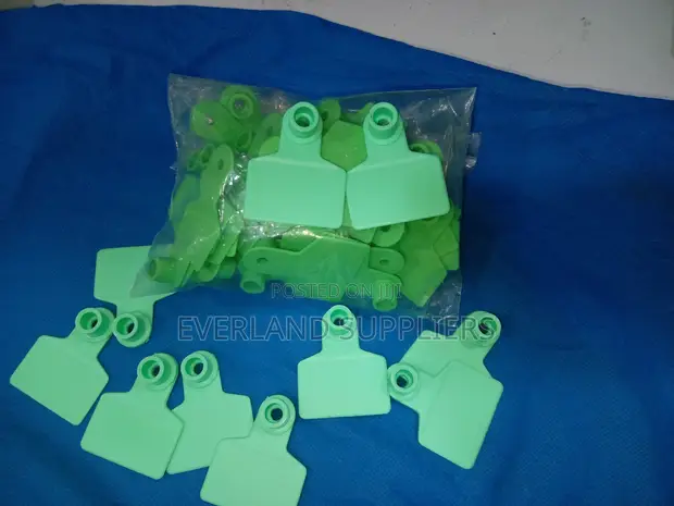 Easy-Read Goat Ear Tags - 1