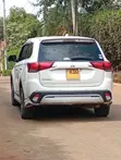 Mitsubishi Outlander 2.0 PHEV AWD 2018 White - 2