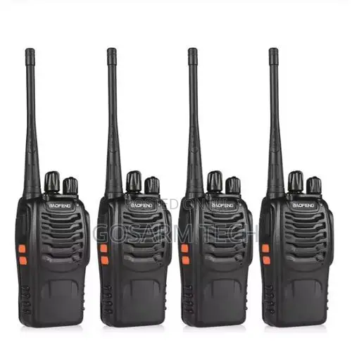 Baofeng BF-888S Walkie Talkie Set (4 pcs) with Earpiece - 1