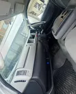Toyota HiAce 2014 Silver - 5
