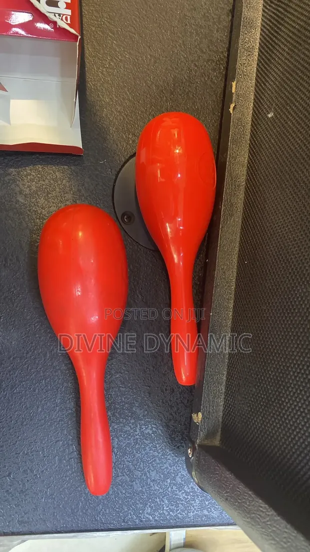 Brand New Maracas Shakers - 1