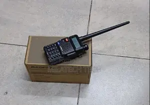 Baofeng UV-5R Dual-Band Radio with Earpiece
