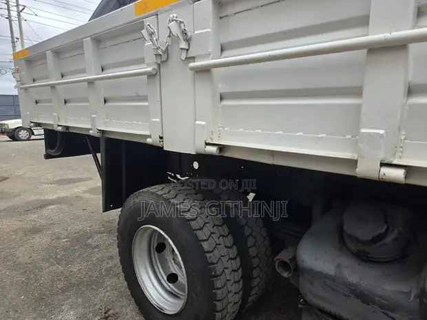 Mercedes-Benz Atego 2009 White - 1