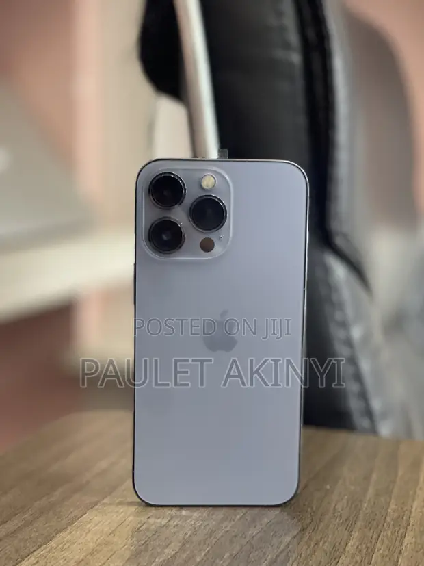 Apple iPhone 13 Pro 256GB Blue - 1