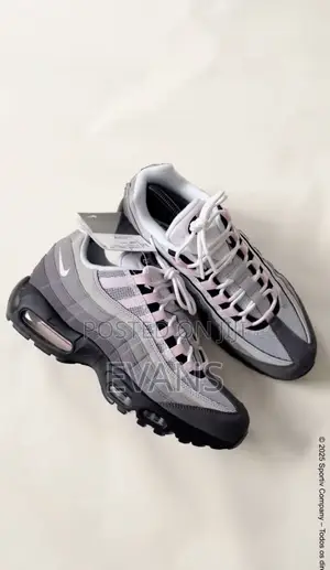 Nike Air Max 95 Sneakers