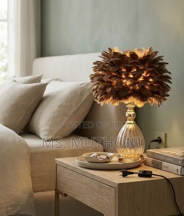 Modern Feather Bedside Nightstand Lamp - 1
