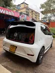 Volkswagen Up GTI 2018 White - 2