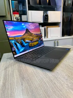 Dell Precision 5570 Laptop - Intel Core i7, 16GB RAM, 512GB SSD