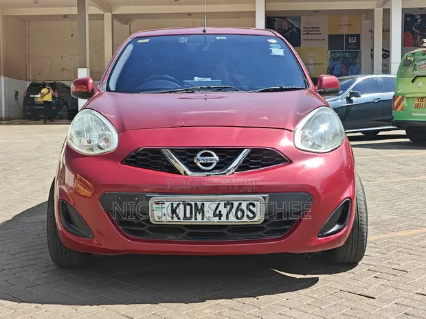 Nissan March 2016 Red - 1
