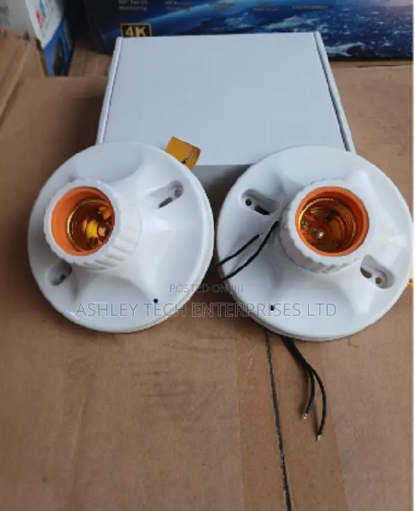 Smart LED Bulb CCTV Camera - Inashughulikia Chumba Chote - 1