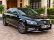 Volkswagen Passat 2012 Black - 4