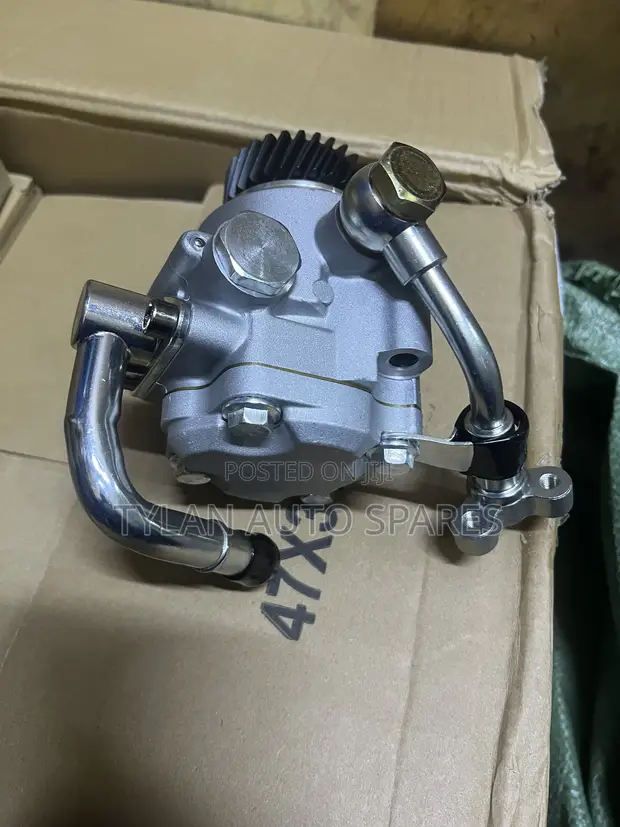 New Isuzu D-Max Power Steering Pump (4JK1/4KH1) - 1