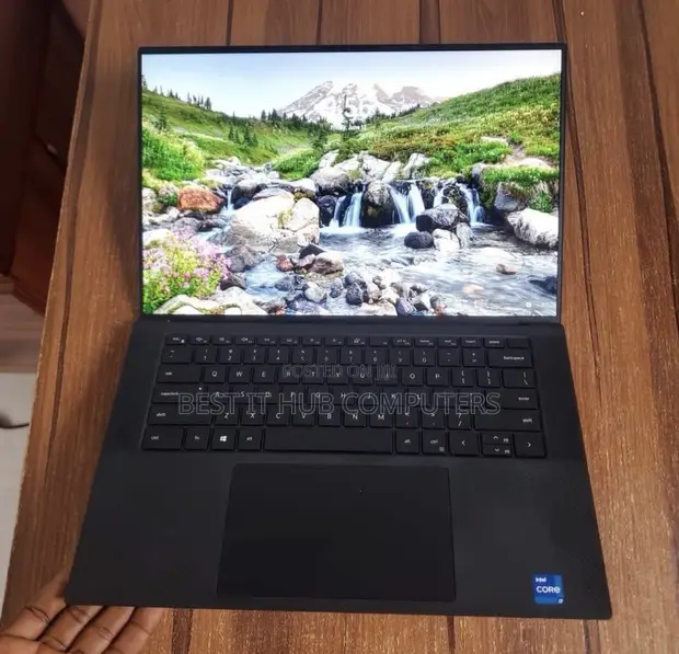 Dell Latitude 9510 Laptop - Core i7, 8GB RAM, 256GB SSD - 1