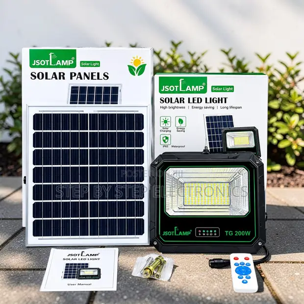 200W Outdoor LED Solar Flood Light with Remote - 1