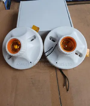 Easy Setup Bulb Holder CCTV - WiFi Remote Access