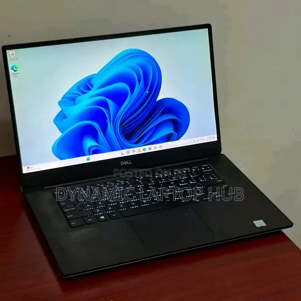 Dell XPS 15 7590 Laptop - Core i9, 32GB RAM, 512GB SSD - 1