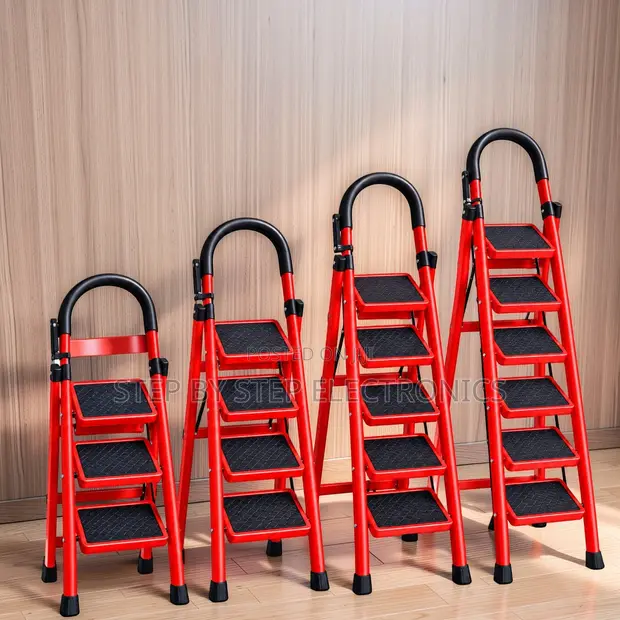 Heavy-Duty Folding Step Ladder (2-5 Steps) - 1