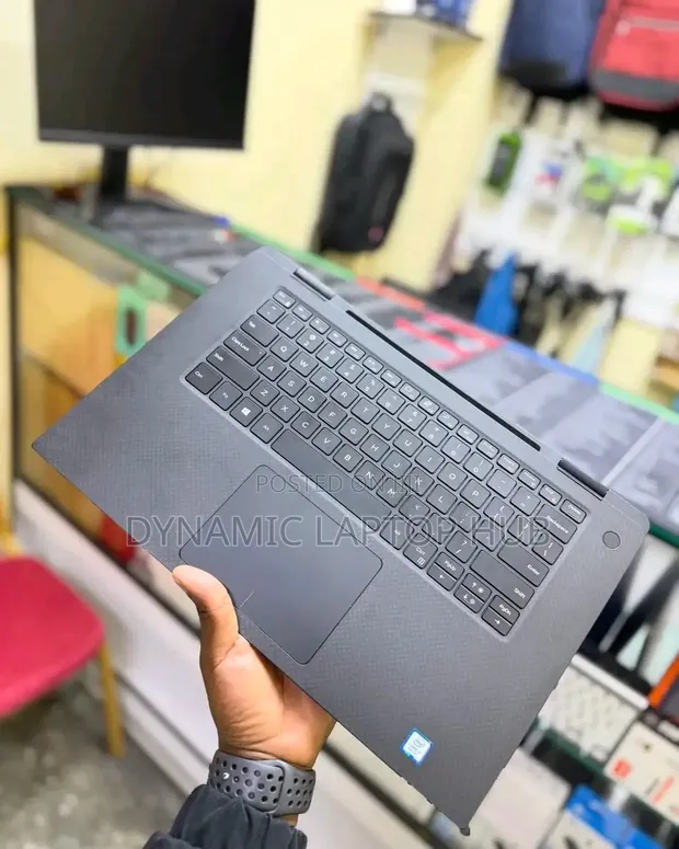Dell XPS 15 9575 2-in-1 Laptop - 1