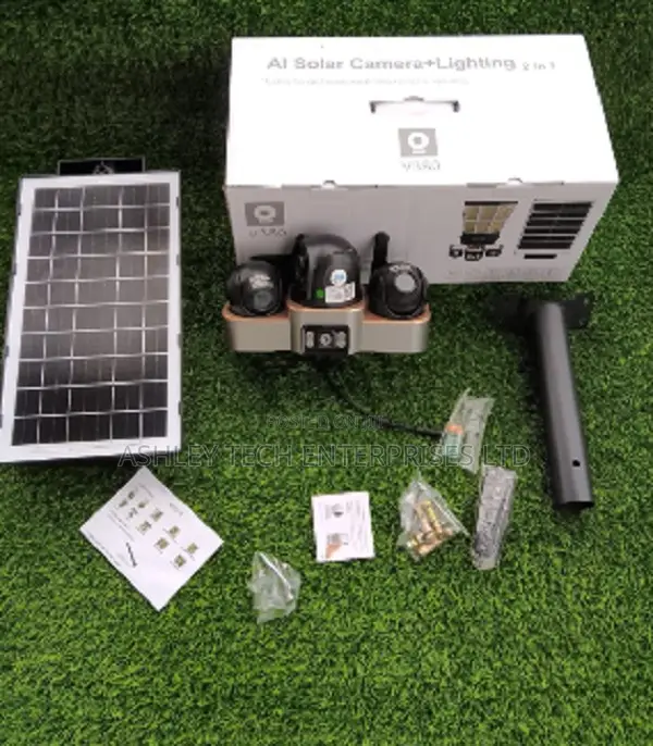 Premium Solar Floodlight CCTV - 3 Lens PTZ Camera - 1