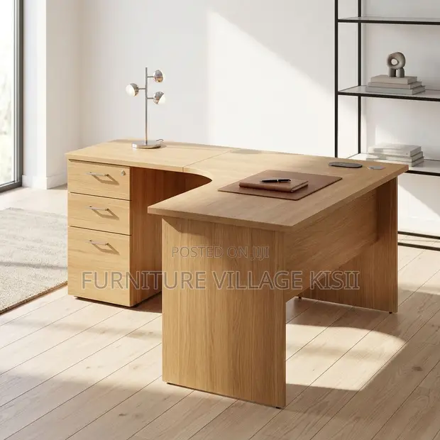1.4m Curved Office Desk - Brown - 1