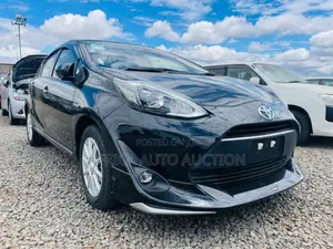 Toyota Aqua Hybrid 2019 Black