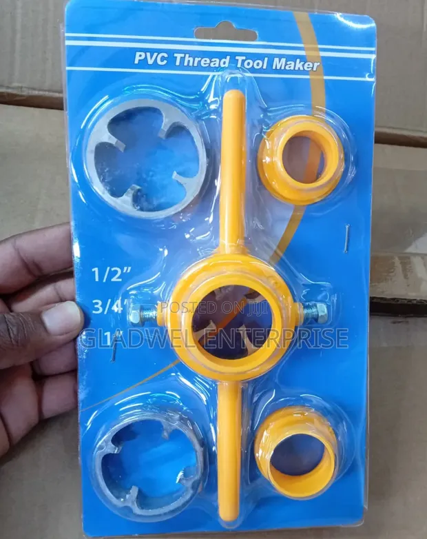 PVC Pipe Threader - 1