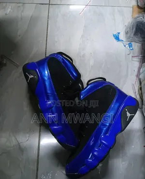 Air Jordan J9 Sneakers - Brand New