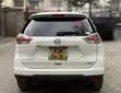 Nissan X-Trail 2015 Pearl - 2