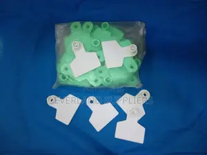 Fade-Resistant Numbered Ear Tags