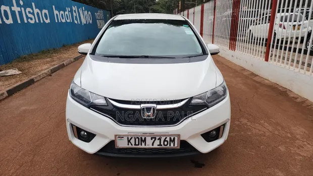 Honda Fit 2016 Pearl - 1