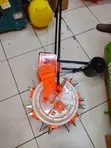 Manual Double Seeder with Fertilizer Compartment - 2
