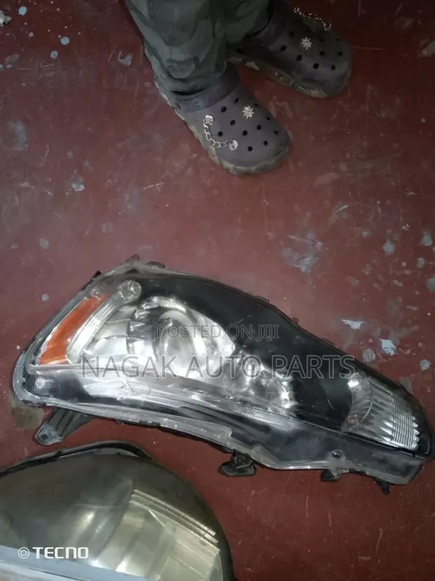 Mitsubishi Lancer Evolution 9 Xenon Headlight - 1