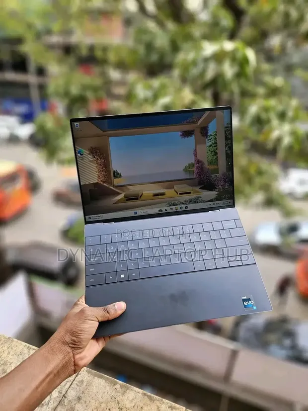 Dell XPS 13 9320 Laptop - 13" Intel Core i7, 16GB RAM, 512GB SSD - 1