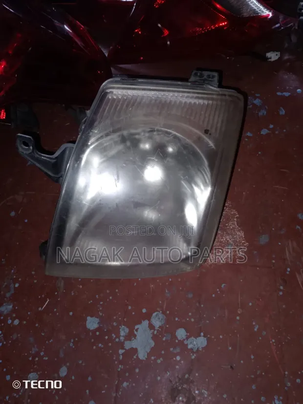 Suzuki Alto 2005 (Pino) Headlight - Used - 1