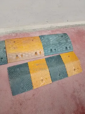 Speed Bumps (Weather Resistant Rubber)