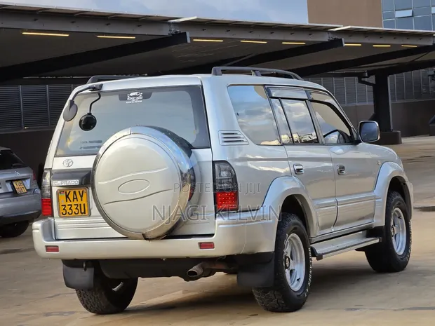 Toyota Land Cruiser Prado 2.7 16V 5dr 2000 - 1