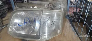 Toyota Hiace Headlight (Non-Xenon, Ex-Japan)