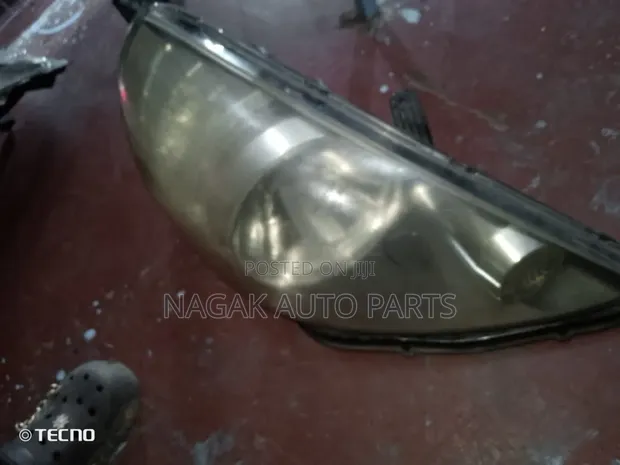 Honda Fit 2005 Headlight (Non-Xenon, Ex-Japan) - 1