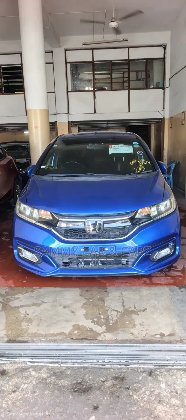 Honda Fit Hybrid 2019 Blue - 1