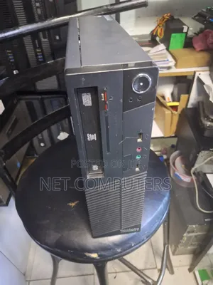 Lenovo ThinkCentre M920s Desktop - Core i5, 4GB RAM, 500GB HDD